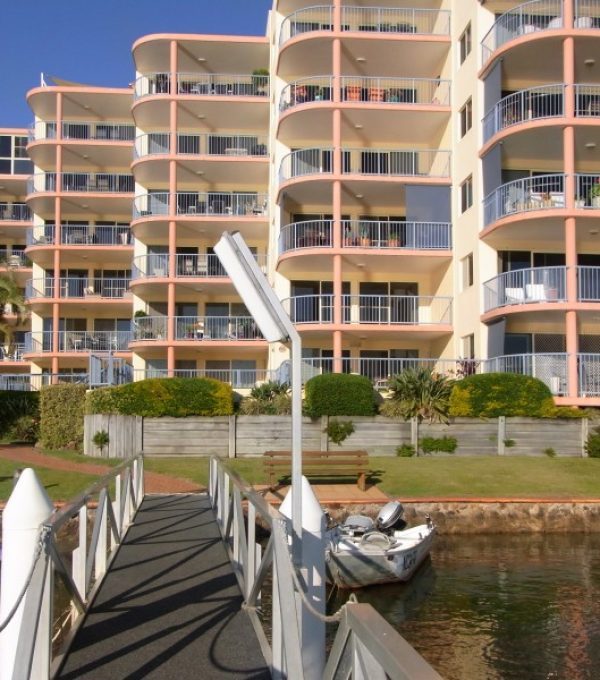 3 Bedroom Riverfront Apartments Maroochydore