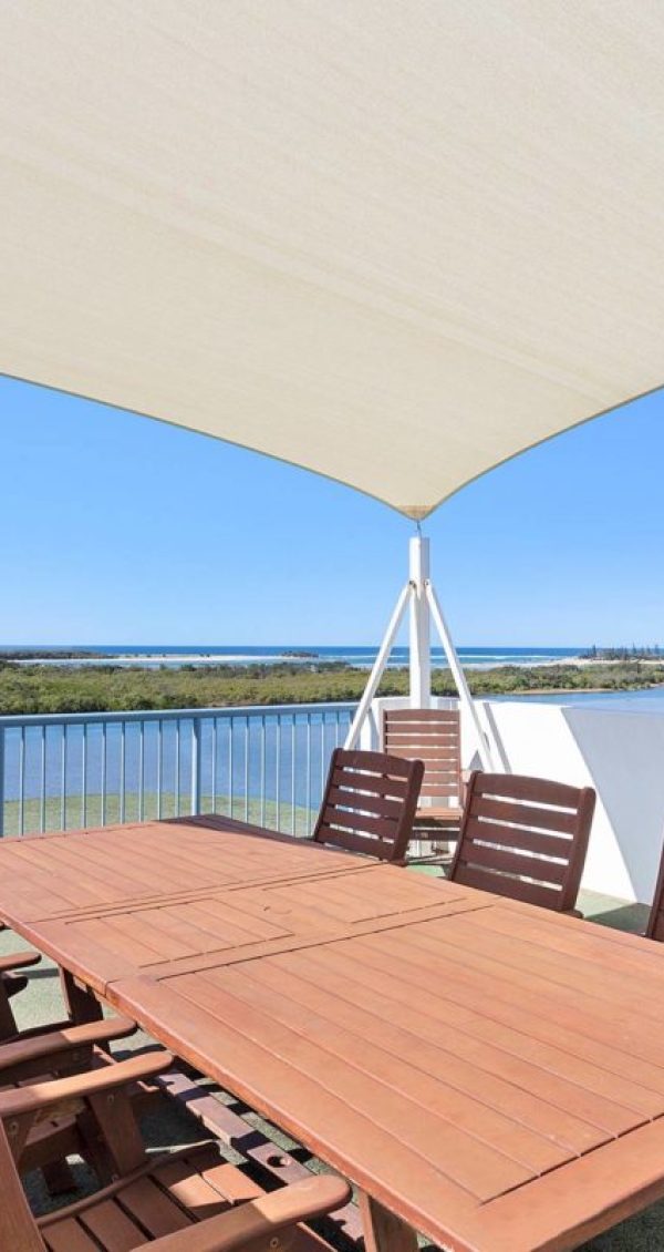 Family Holiday Apartments Maroochydore