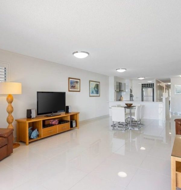 serviced holiday apartments